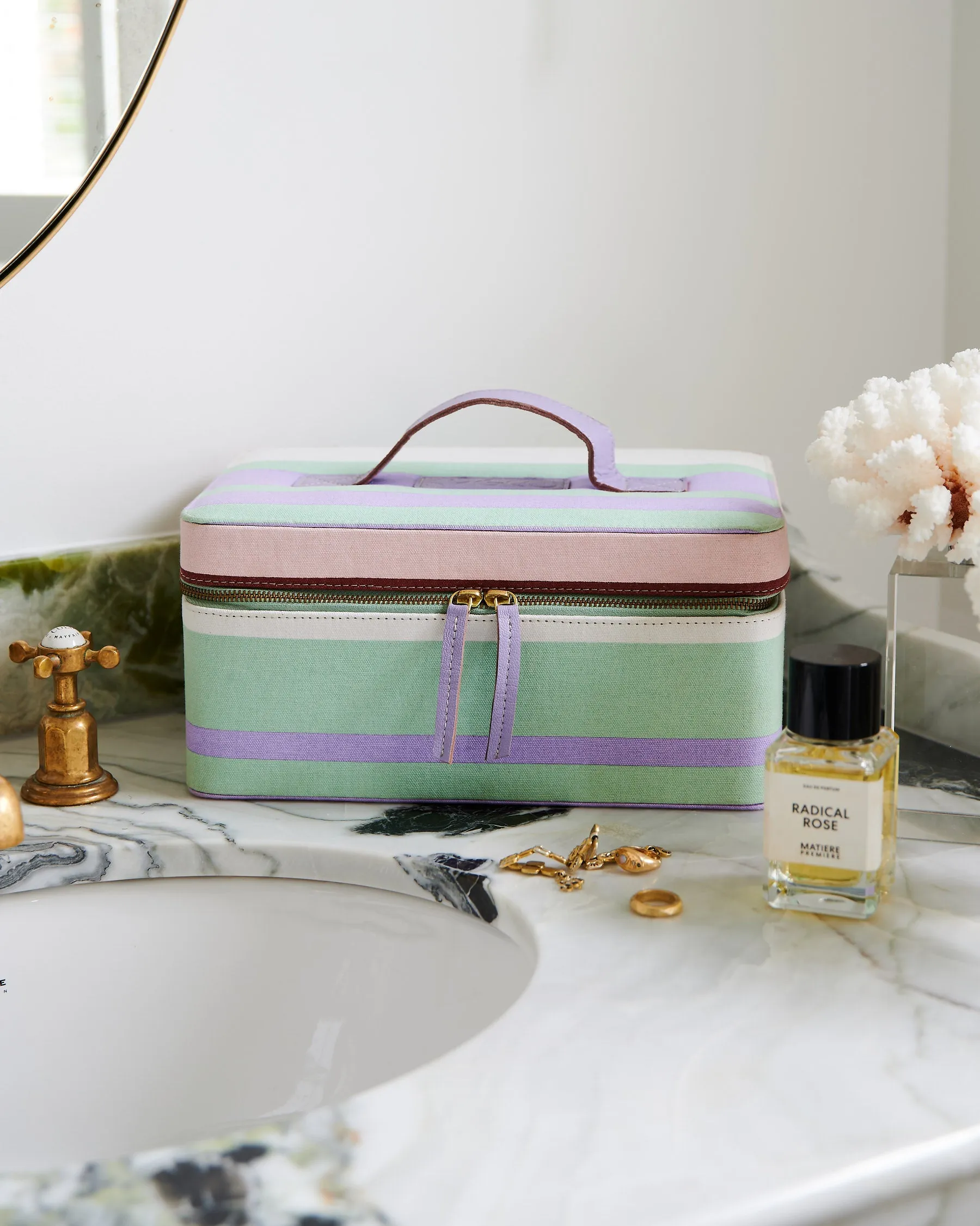 Kip & Co Island Delight Toiletry Case